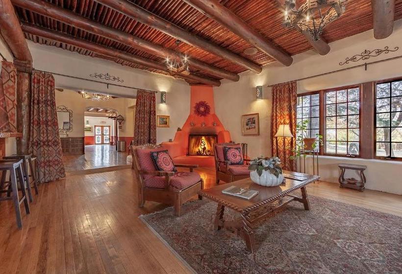 Отель Blue Sky Retreat At San Geronimo Lodge