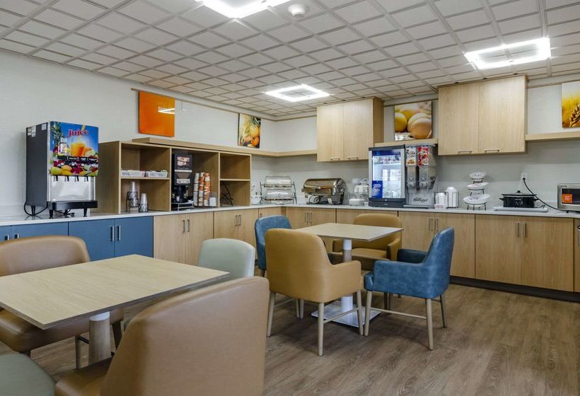 فندق Comfort Inn