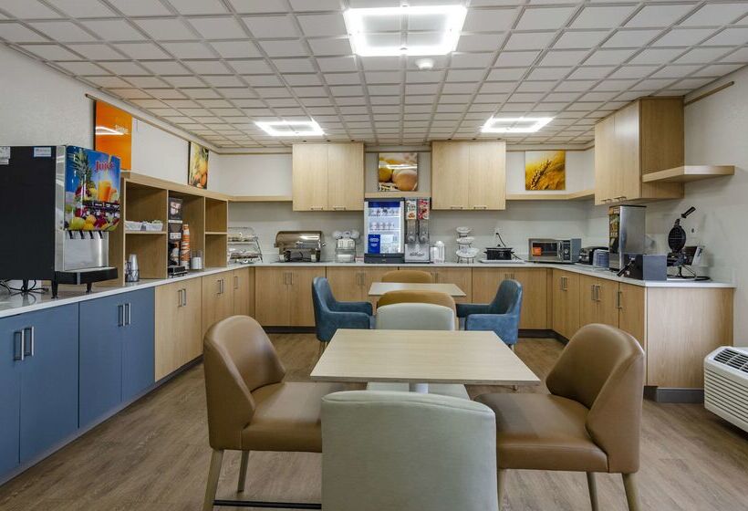 فندق Comfort Inn