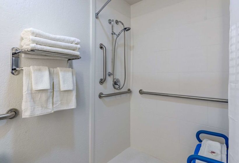 فندق Comfort Inn