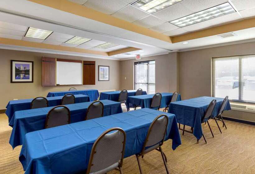 בית מלון כפרי Comfort Inn Kennesaw