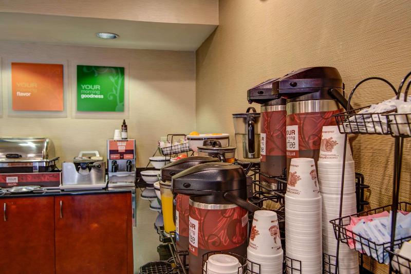 בית מלון כפרי Comfort Inn Kennesaw