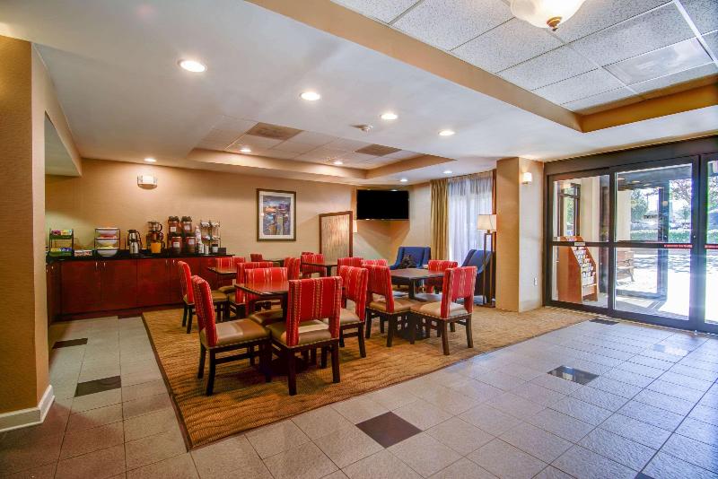 בית מלון כפרי Comfort Inn Kennesaw