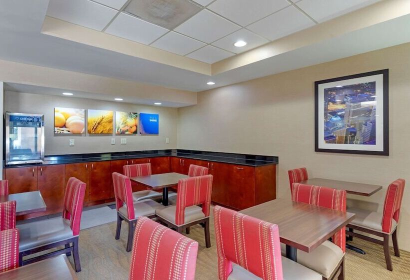 בית מלון כפרי Comfort Inn Kennesaw