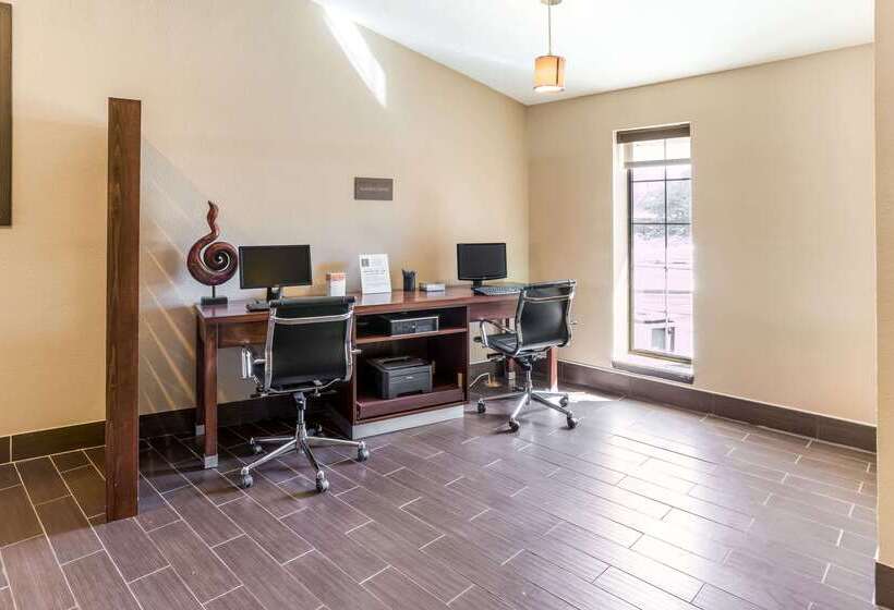 فندق Comfort Inn