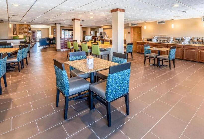 فندق Comfort Inn