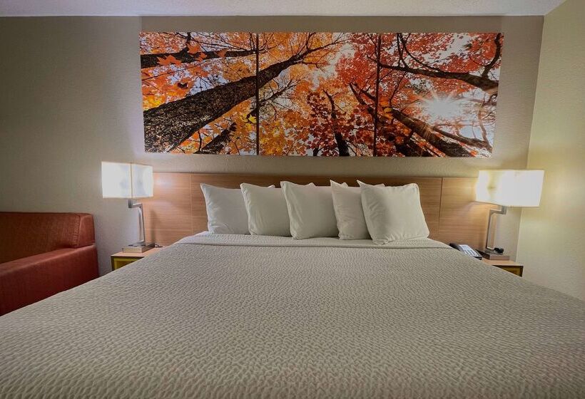 فندق Days Inn & Suites By Wyndham Kaukauna Wi