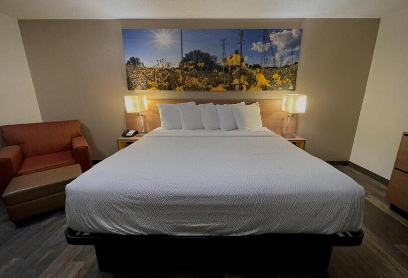 فندق Days Inn & Suites By Wyndham Kaukauna Wi