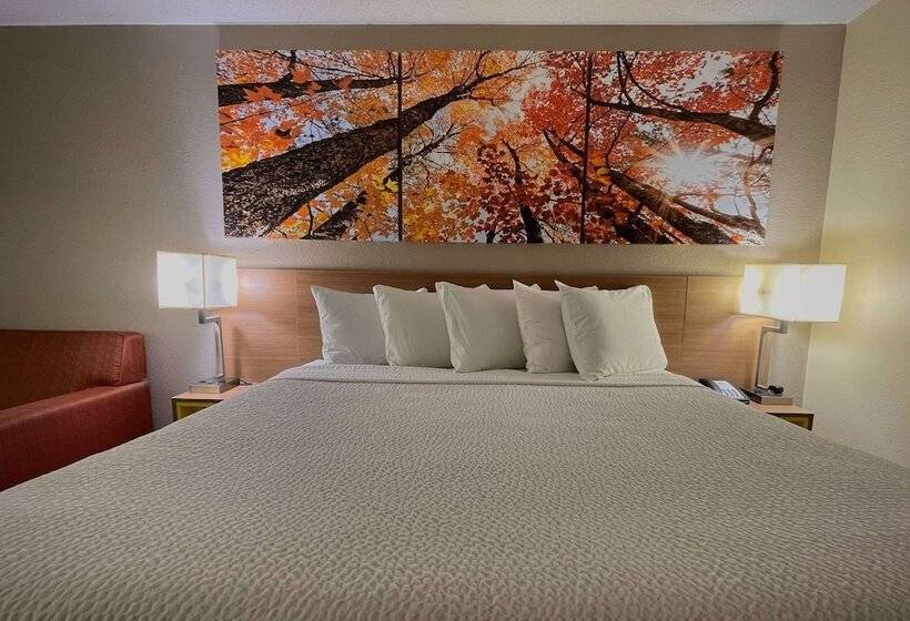 فندق Days Inn & Suites By Wyndham Kaukauna Wi