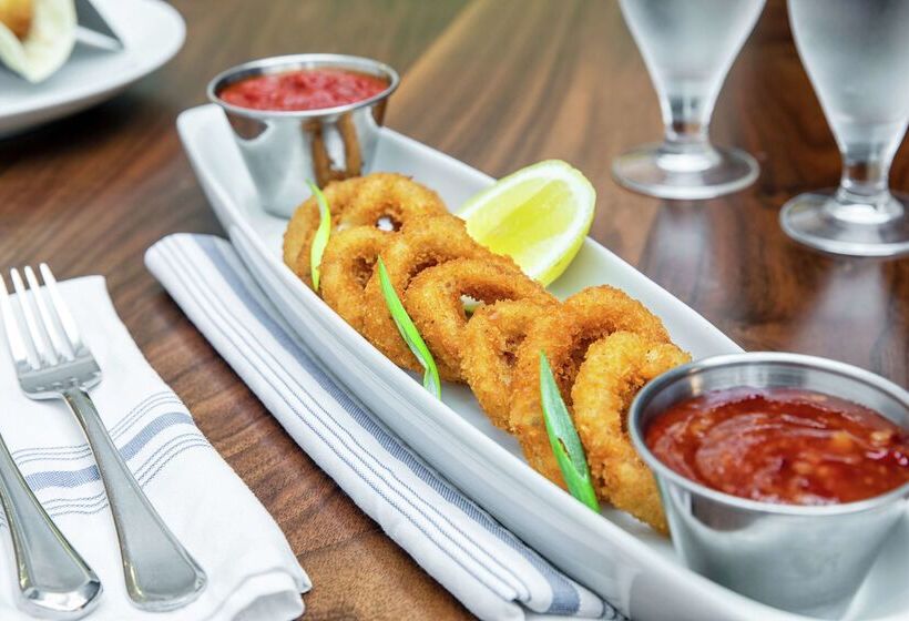 Doubletree By Hilton Hotel Newark Airport