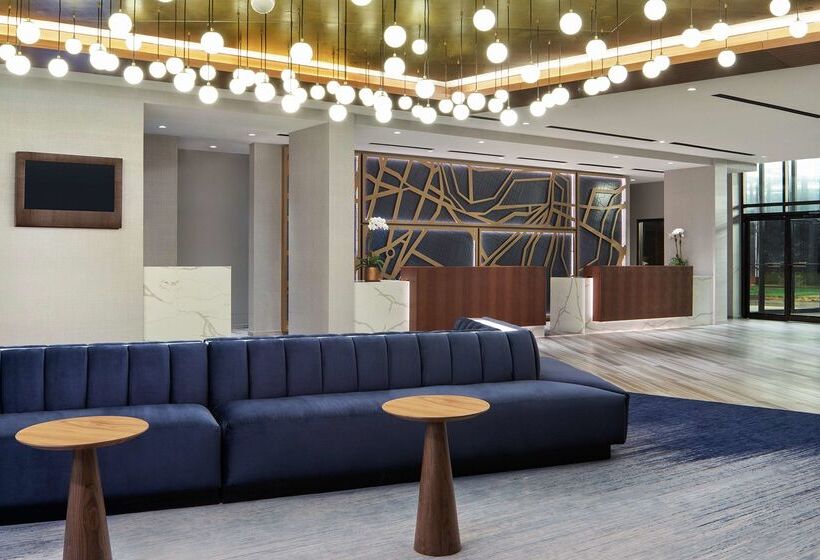 Doubletree By Hilton Hotel Newark Airport