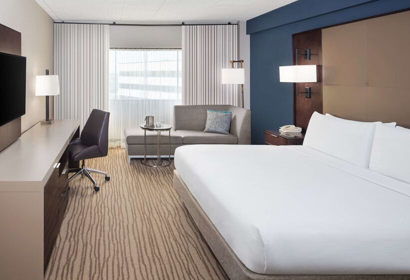 Doubletree By Hilton Hotel Newark Airport