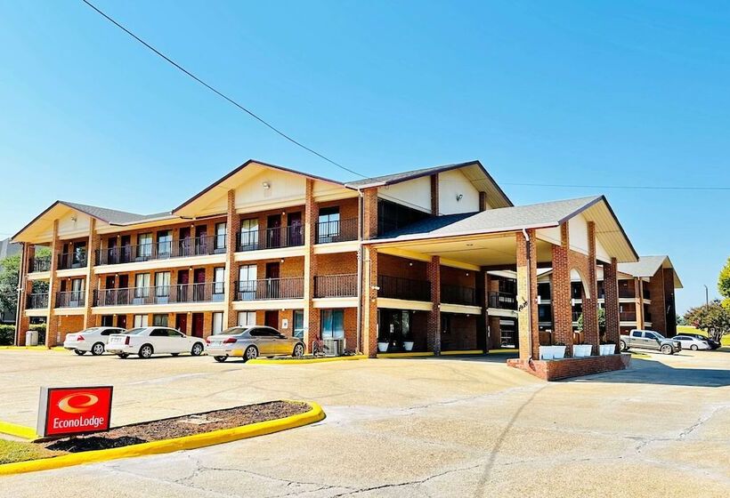 בית מלון כפרי Days Inn & Suites By Wyndham Bossier City