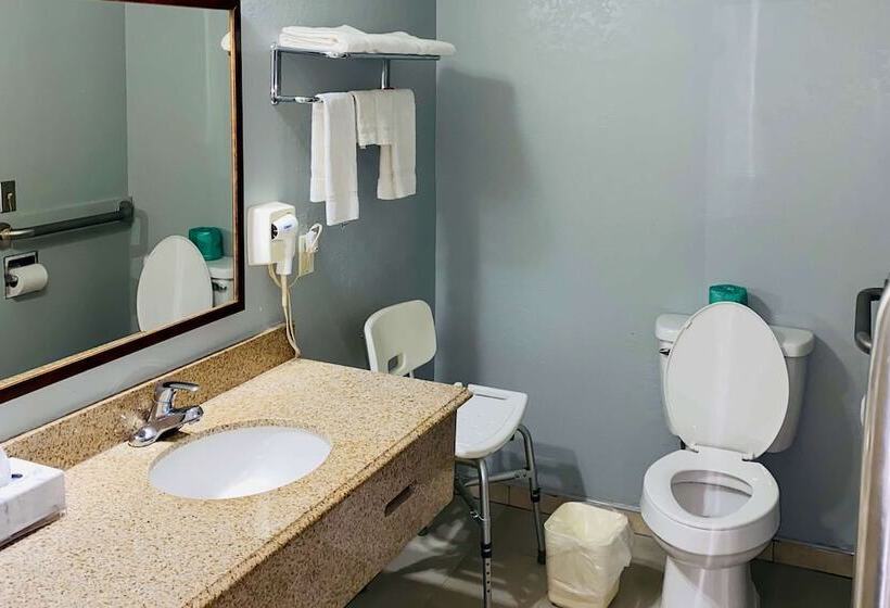 فندق Econo Lodge Inn & Suites Old Saybrook  Westbrook