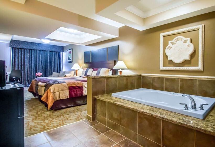 فندق Econo Lodge Inn & Suites Old Saybrook  Westbrook