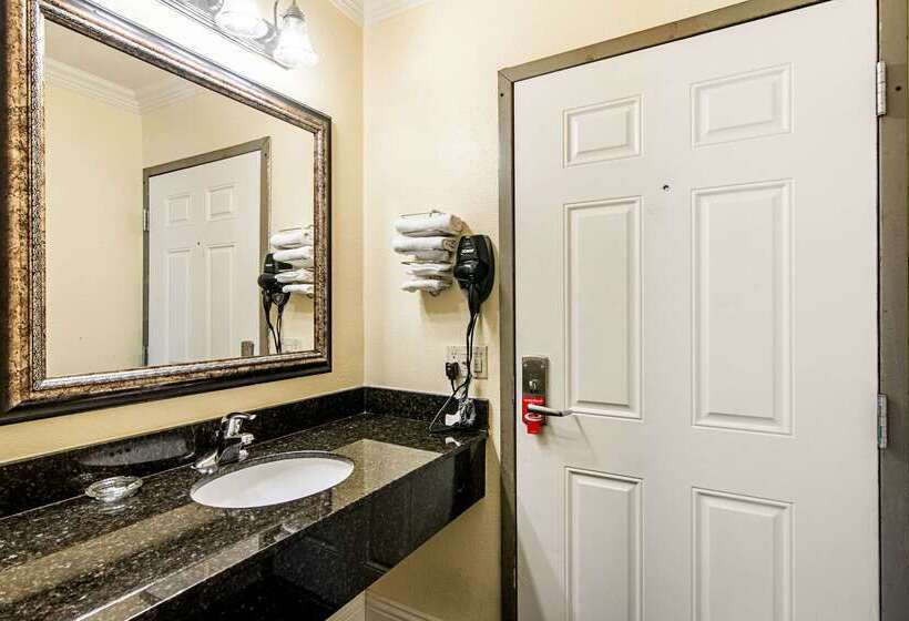 فندق Econo Lodge Long Beach I 405