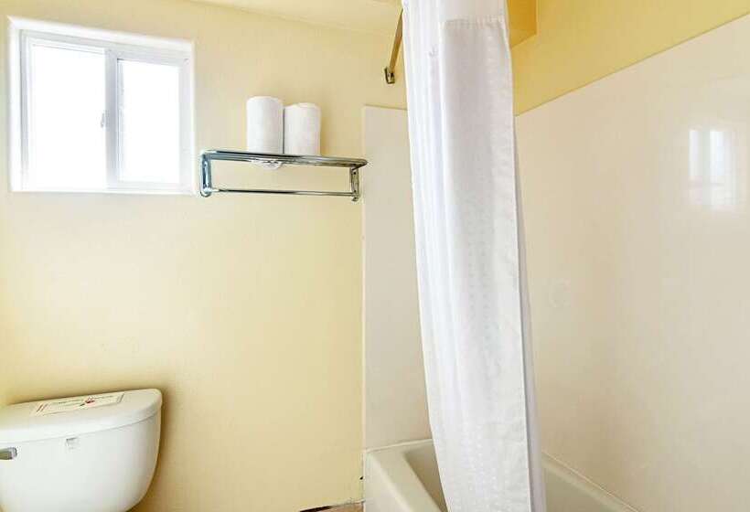 فندق Econo Lodge Long Beach I 405