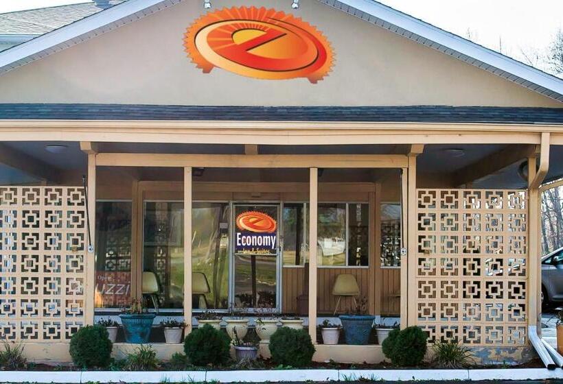 فندق Economy Inn & Suites
