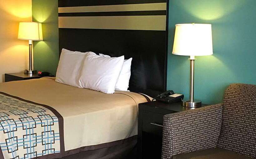 فندق Guesthouse Inn Dothan