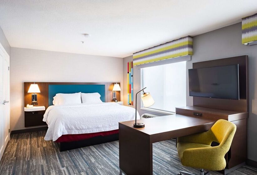 فندق Hampton Inn & Suites Salt Lake City Airport