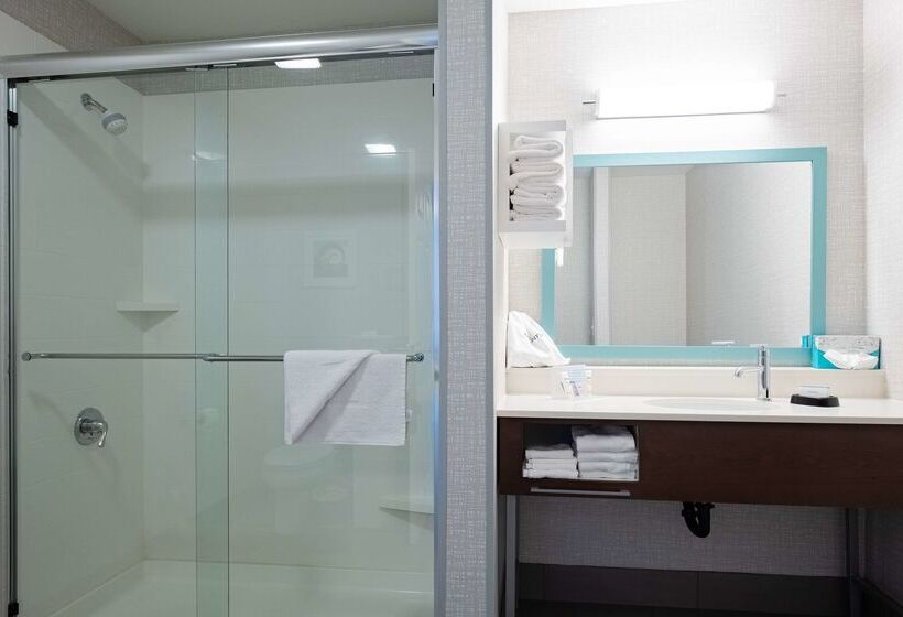 فندق Hampton Inn & Suites Salt Lake City Airport