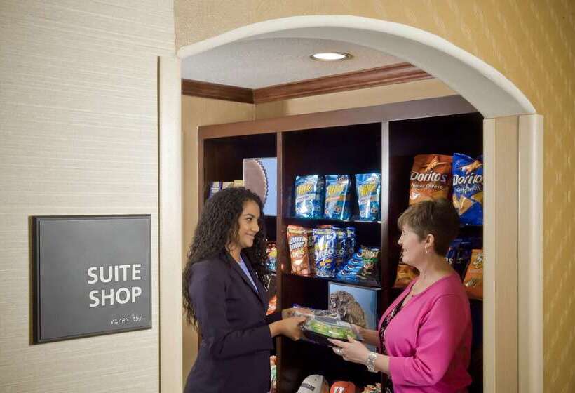 فندق Hampton Inn & Suites Salt Lake City Airport