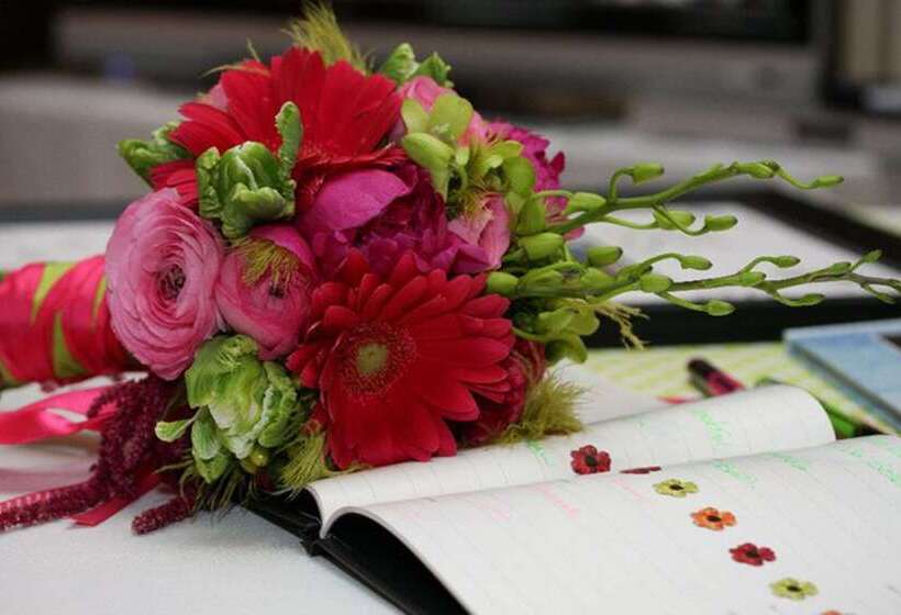 فندق Hampton Inn & Suites Salt Lake City Airport