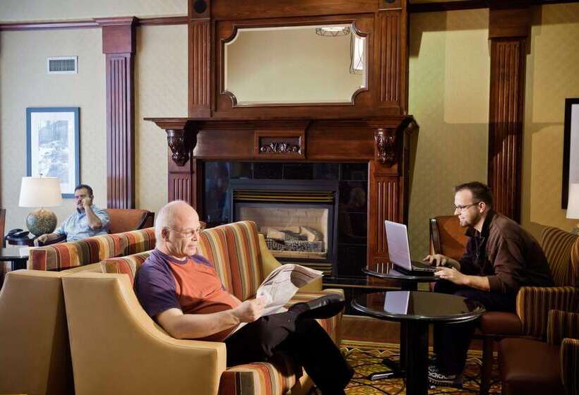 فندق Hampton Inn & Suites Salt Lake City Airport