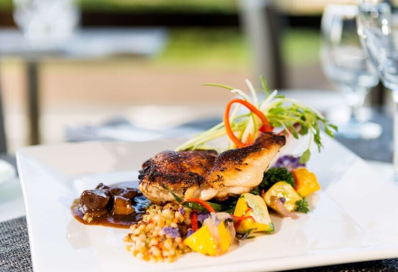 Отель Hilton San Francisco Airport Bayfront