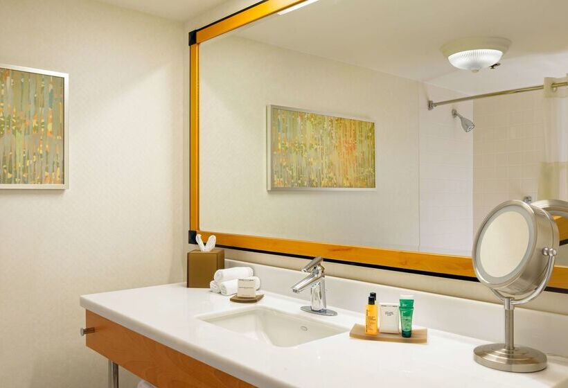 Отель Hilton San Francisco Airport Bayfront