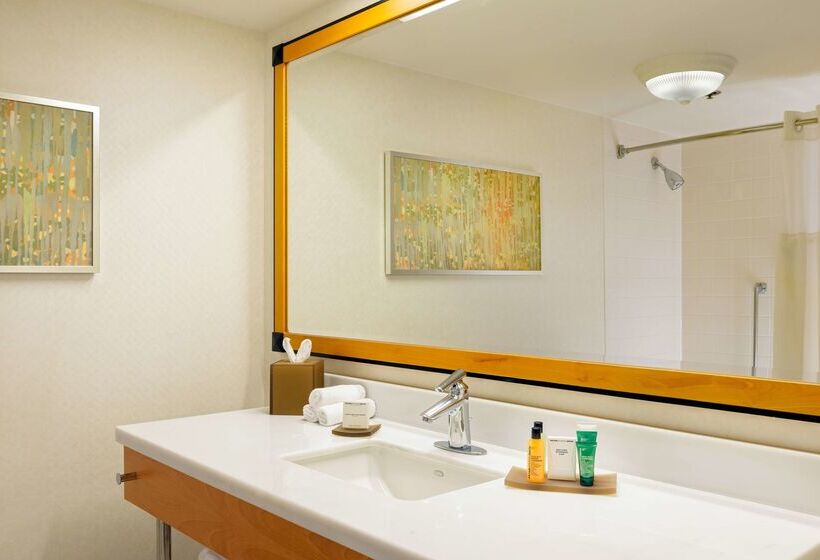 Отель Hilton San Francisco Airport Bayfront