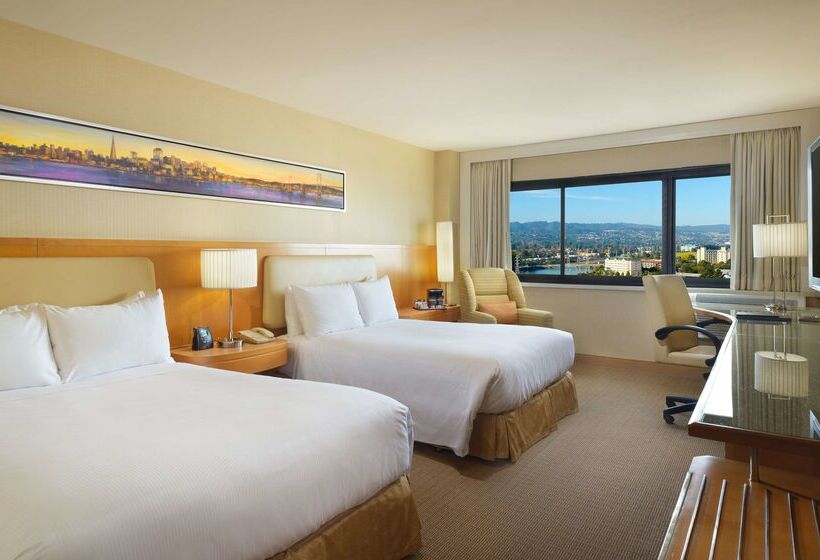 Отель Hilton San Francisco Airport Bayfront
