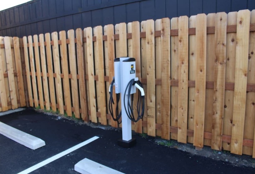 酒店 Inn At The Sea