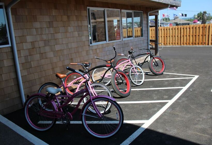 酒店 Inn At The Sea