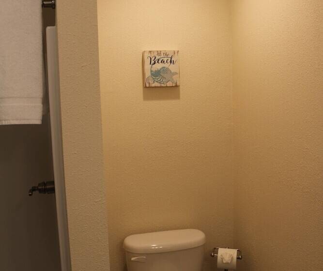 酒店 Inn At The Sea