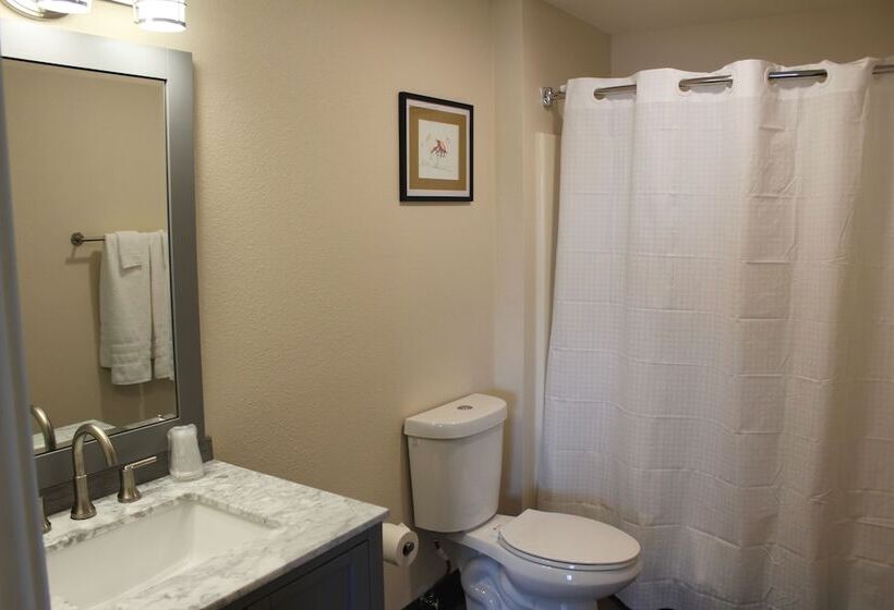 酒店 Inn At The Sea