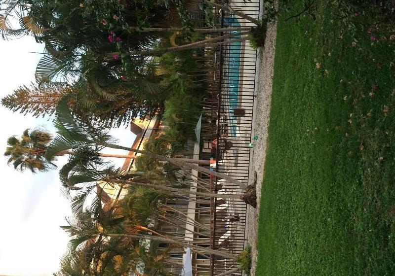 فندق Lantern Inn & Suites  Sarasota