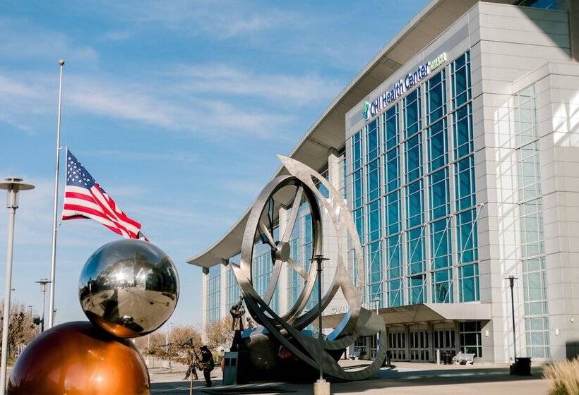 Magnolia Hotel Omaha