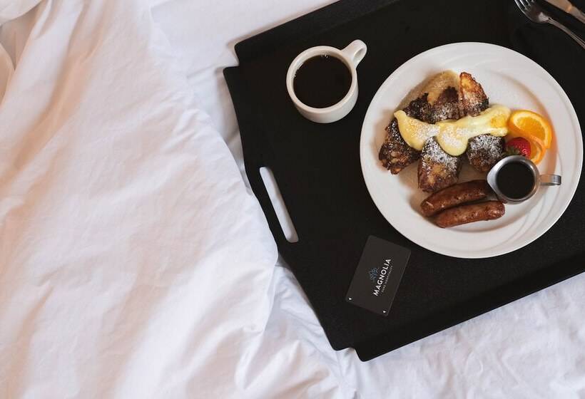 Magnolia Hotel Omaha