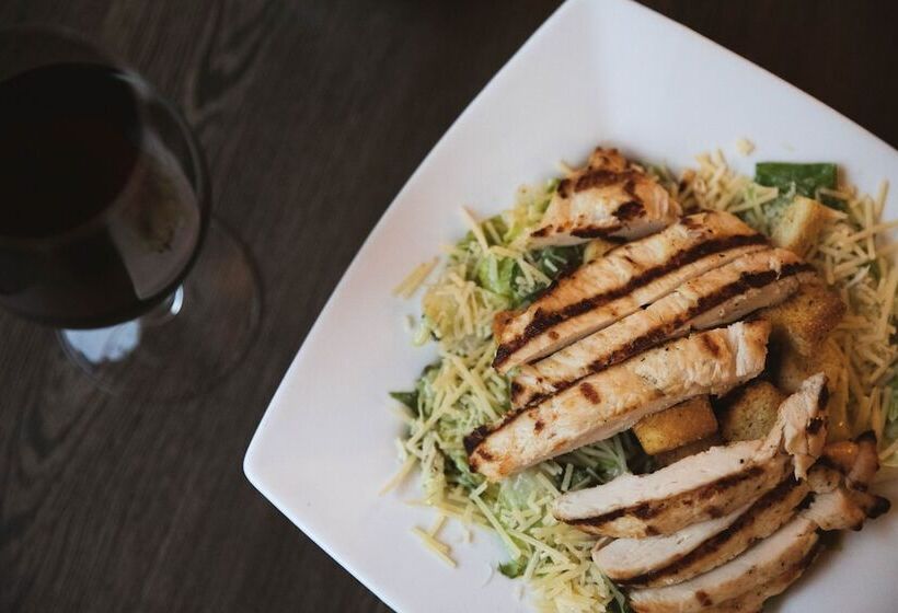 Magnolia Hotel Omaha