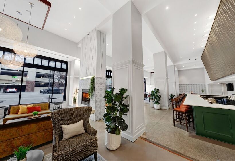 Magnolia Hotel Omaha