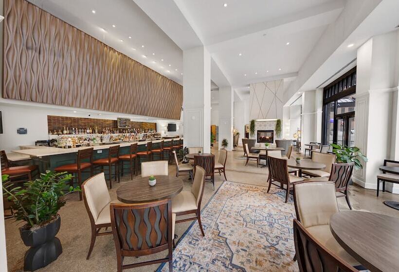 Magnolia Hotel Omaha