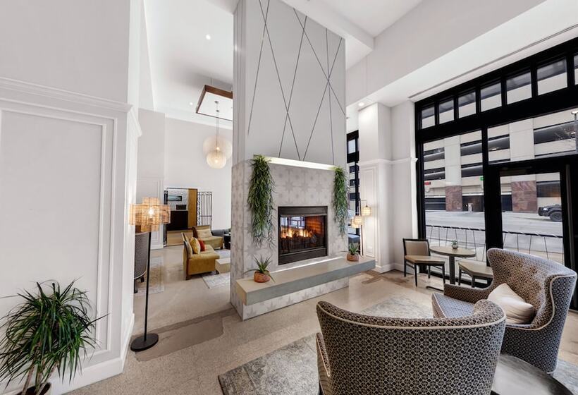 Magnolia Hotel Omaha