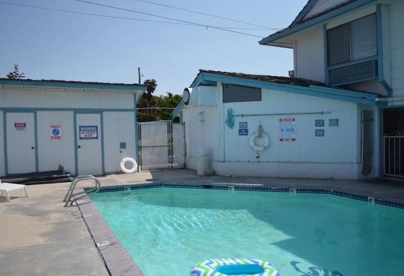 فندق Nampa Inn & Suites