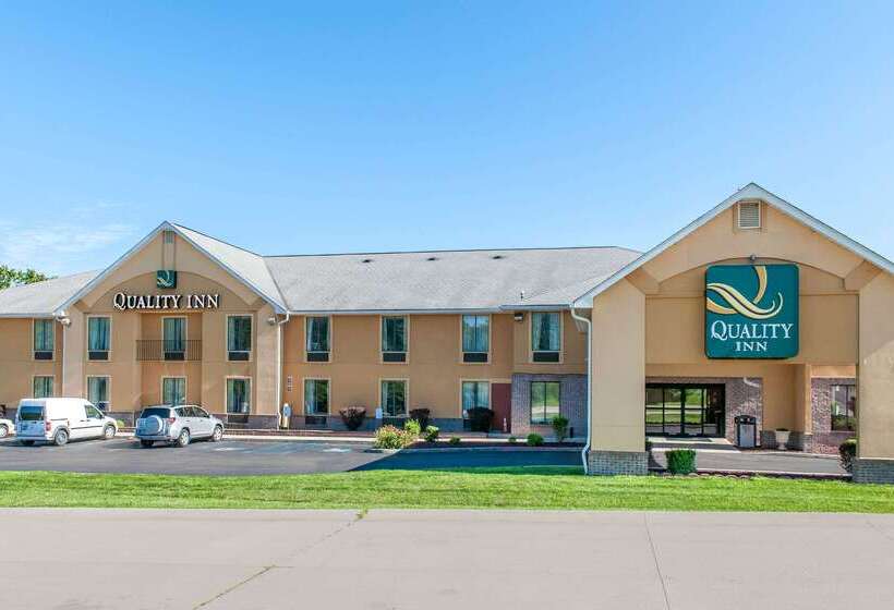 ホテル Quality Inn Bloomington Near University