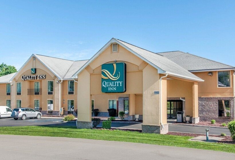 ホテル Quality Inn Bloomington Near University