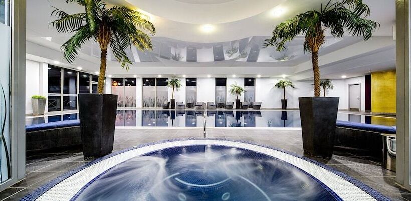 בית מלון כפרי Reading Vitality