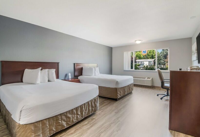 Отель Red Lion Inn & Suites Vancouver