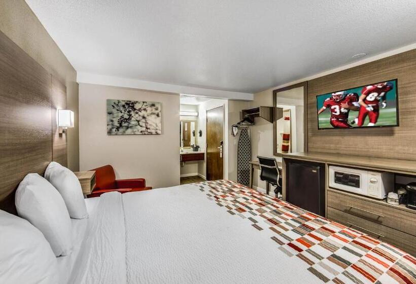 ホテル Ramada By Wyndham Medford Airport North