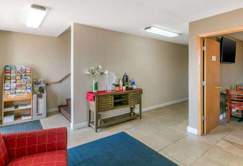 酒店 Rodeway Inn Rapid City